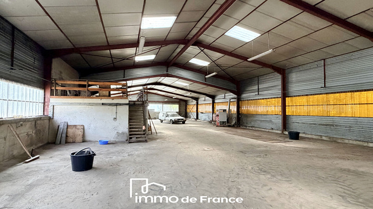 Ma-Cabane - Vente Local commercial CASSAGNES-BEGONHES, 360 m²