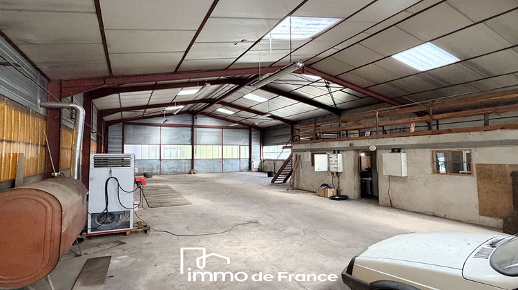 Ma-Cabane - Vente Local commercial CASSAGNES-BEGONHES, 360 m²