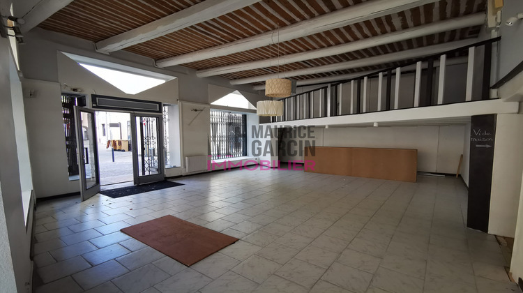 Ma-Cabane - Vente Local commercial Cavaillon, 80 m²