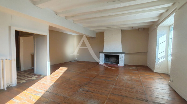 Ma-Cabane - Vente Local commercial CELLETTES, 240 m²