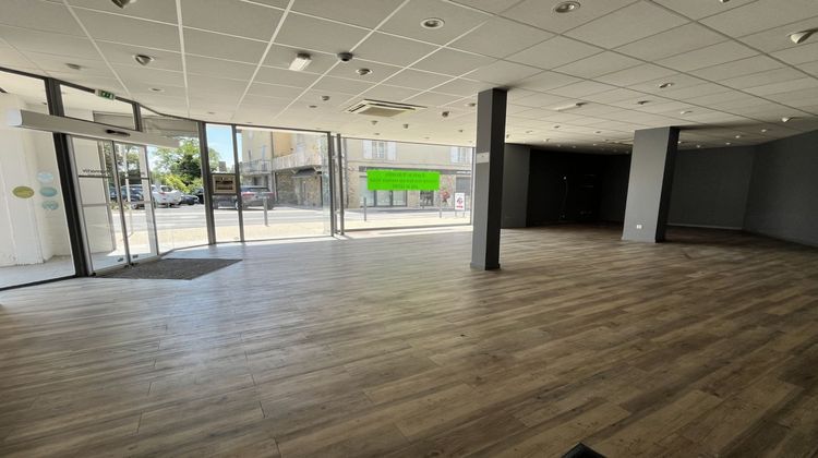 Ma-Cabane - Vente Local commercial CHABEUIL, 223 m²