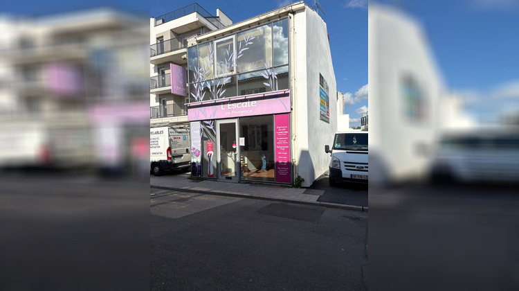 Ma-Cabane - Vente Local commercial CHALLANS, 89 m²