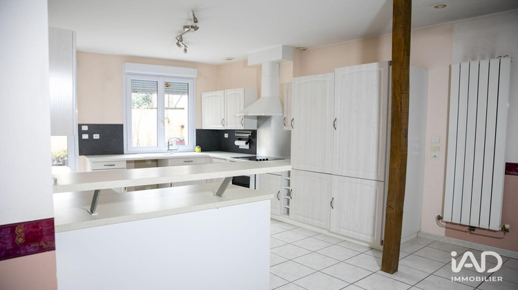 Ma-Cabane - Vente Local commercial Châlons-en-Champagne, 269 m²