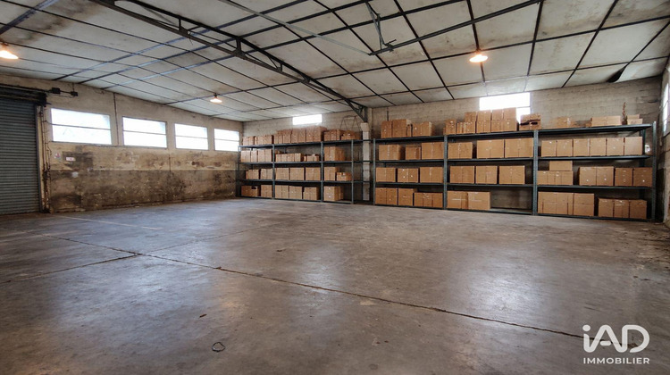 Ma-Cabane - Vente Local commercial Châlons-en-Champagne, 1700 m²