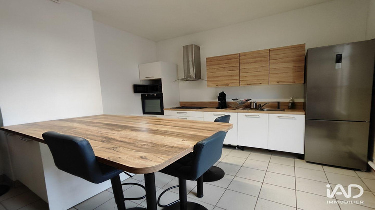 Ma-Cabane - Vente Local commercial Châlons-en-Champagne, 1700 m²