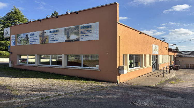 Ma-Cabane - Vente Local commercial Châlus, 2174 m²