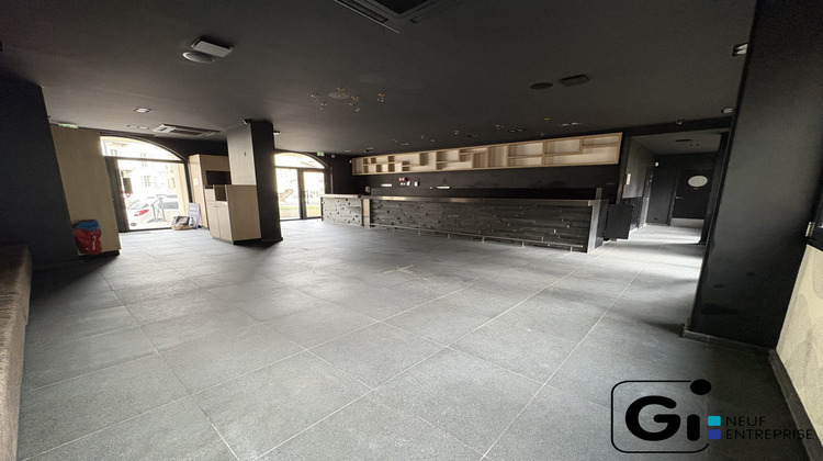 Ma-Cabane - Vente Local commercial Chambéry, 165 m²