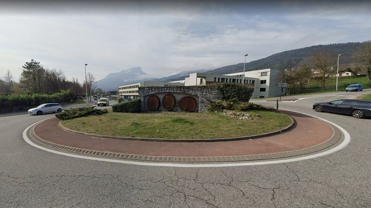 Ma-Cabane - Vente Local commercial CHAMBERY SUD, 615 m²