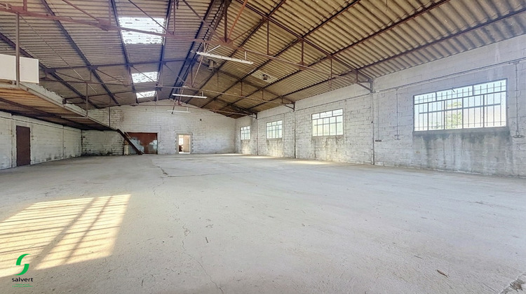 Ma-Cabane - Vente Local commercial CHAMBON-SUR-VOUEIZE, 400 m²