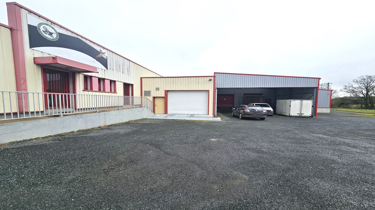 Ma-Cabane - Vente Local commercial Chambretaud, 839 m²