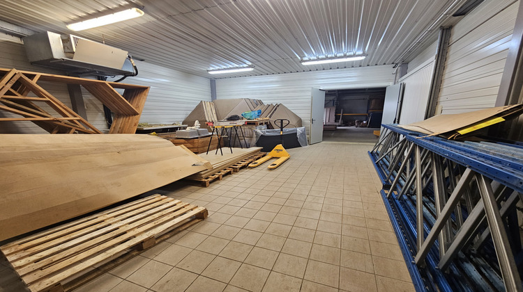 Ma-Cabane - Vente Local commercial Chambretaud, 839 m²