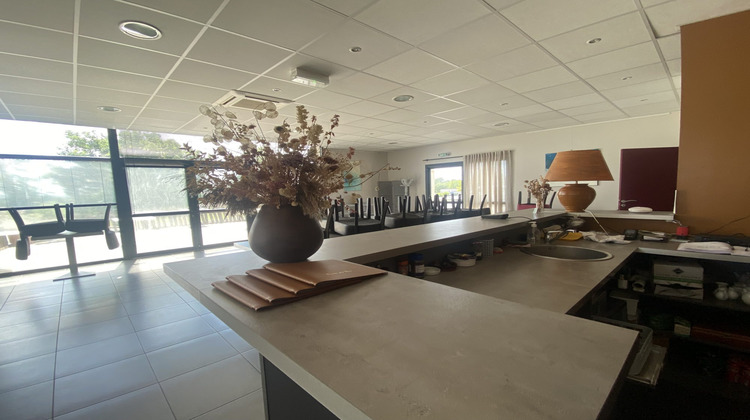 Ma-Cabane - Vente Local commercial Champcevinel, 202 m²