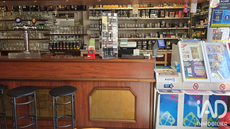 Ma-Cabane - Vente Local commercial Champignelles, 60 m²