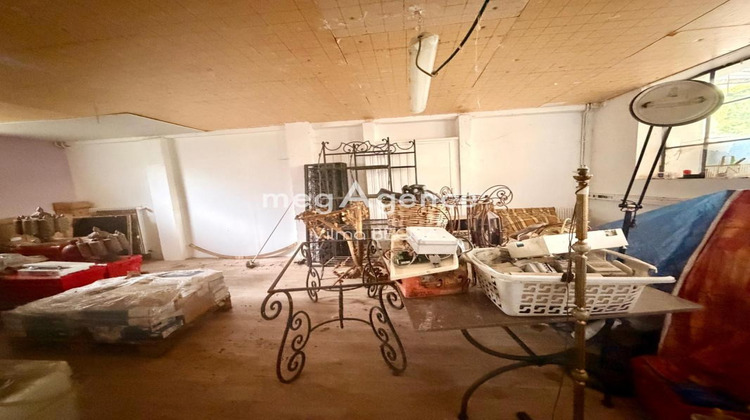 Ma-Cabane - Vente Local commercial CHAMPIGNY, 575 m²