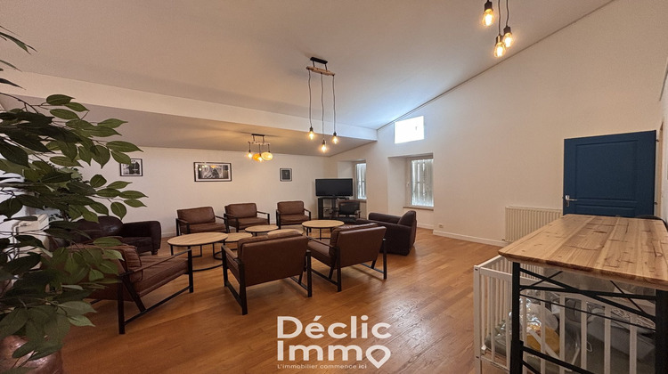 Ma-Cabane - Vente Local commercial CHAMPNIERS, 149 m²