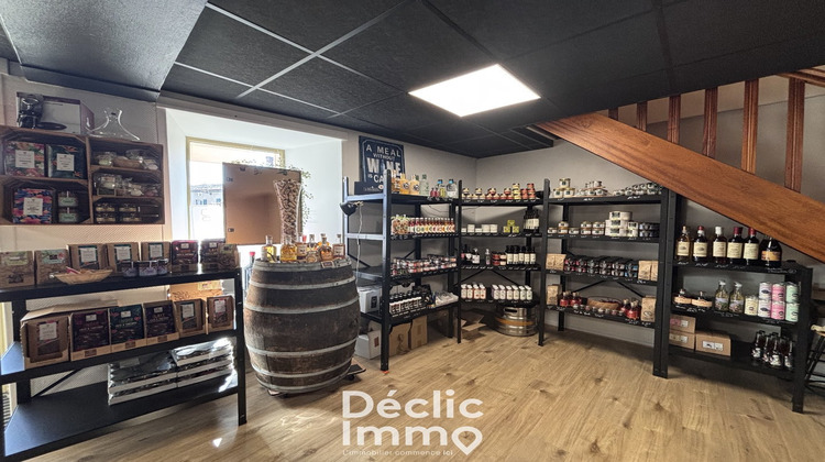Ma-Cabane - Vente Local commercial CHAMPNIERS, 149 m²