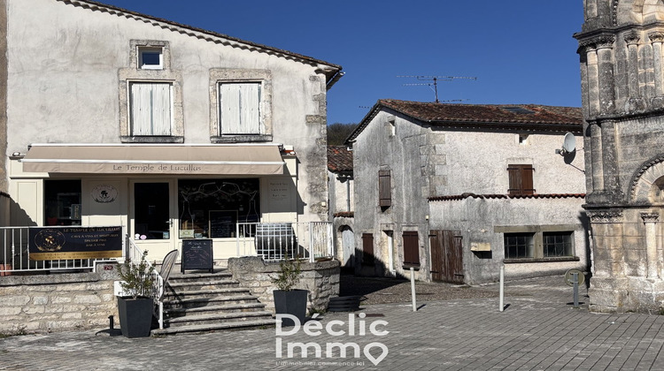 Ma-Cabane - Vente Local commercial CHAMPNIERS, 149 m²