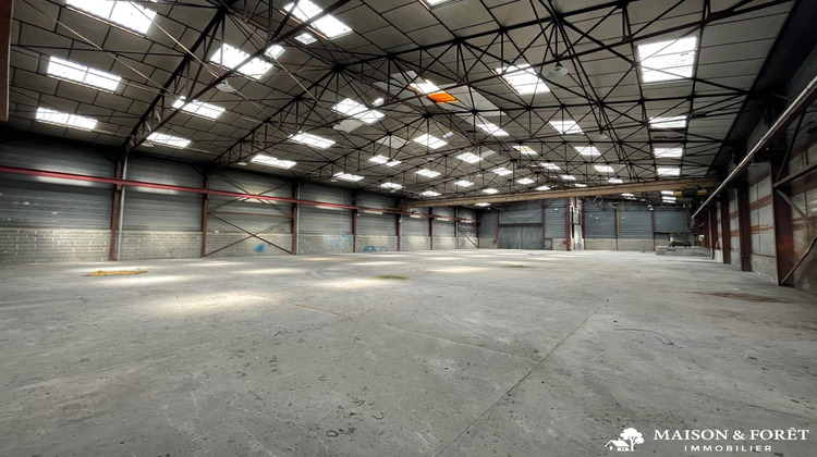 Ma-Cabane - Vente Local commercial Champoulet, 4900 m²