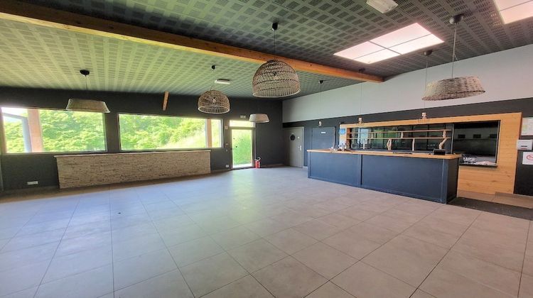 Ma-Cabane - Vente Local commercial CHANCIA, 154 m²