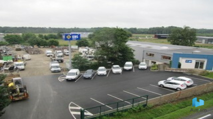 Ma-Cabane - Vente Local commercial Changé, 866 m²