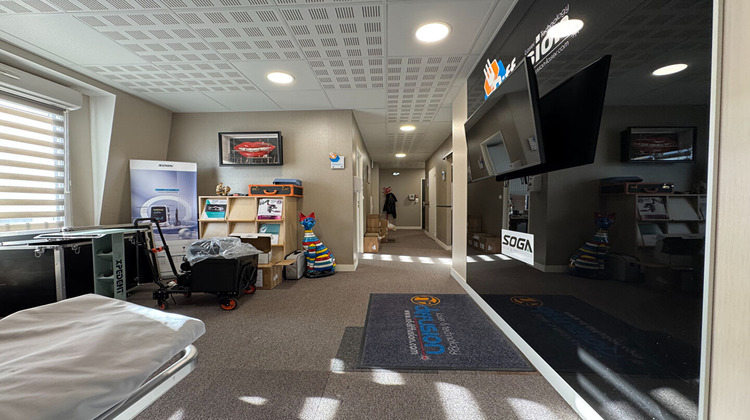 Ma-Cabane - Vente Local commercial CHANTILLY, 52 m²