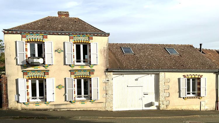 Ma-Cabane - Vente Local commercial CHARTRES, 155 m²