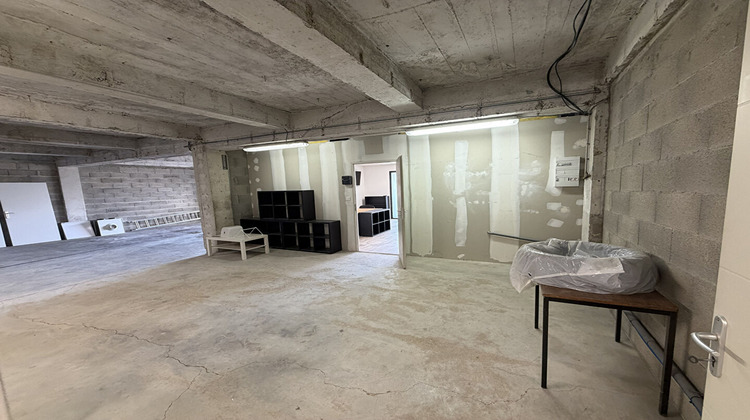 Ma-Cabane - Vente Local commercial CHASSELAY, 140 m²