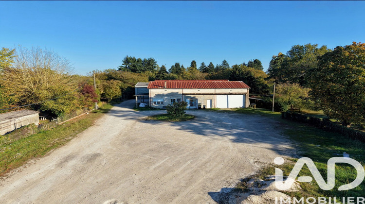 Ma-Cabane - Vente Local commercial Chasseneuil-sur-Bonnieure, 760 m²