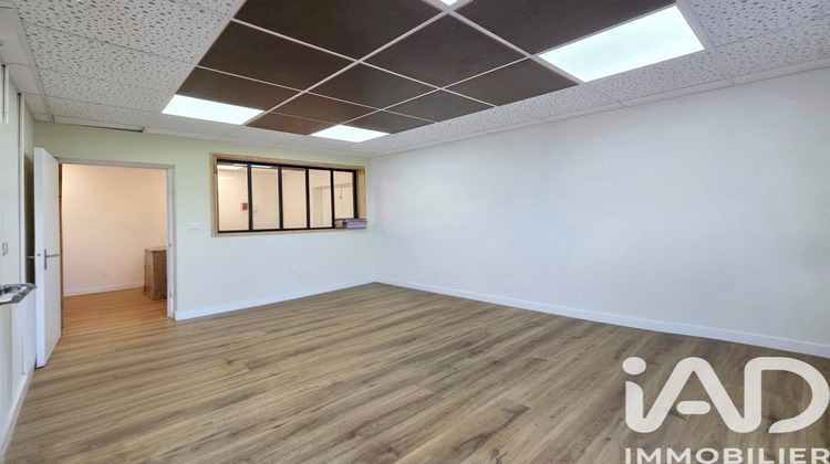 Ma-Cabane - Vente Local commercial Chasseneuil-sur-Bonnieure, 760 m²