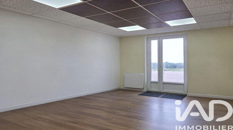 Ma-Cabane - Vente Local commercial Chasseneuil-sur-Bonnieure, 760 m²