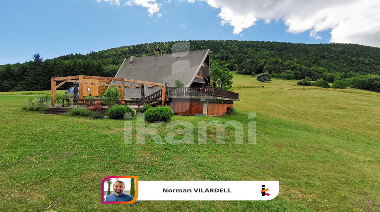 Ma-Cabane - Vente Local commercial Château-Bernard, 139 m²