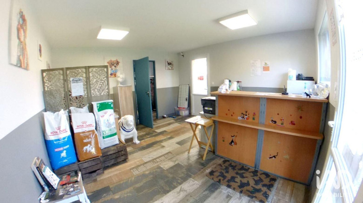 Ma-Cabane - Vente Local commercial Château-Gontier, 131 m²