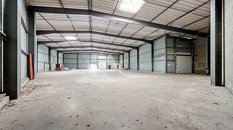 Ma-Cabane - Vente Local commercial CHATEAU-GONTIER, 660 m²