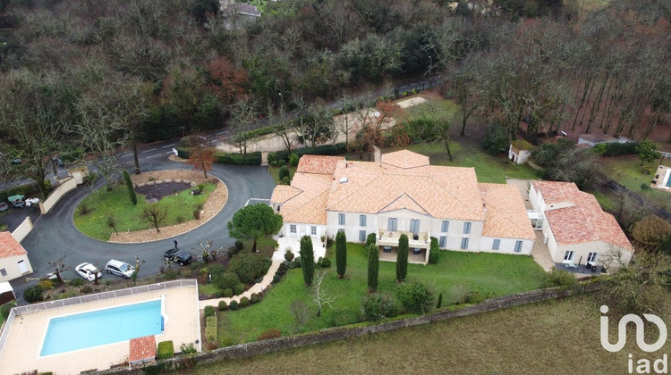 Ma-Cabane - Vente Local commercial Châteaubernard, 1016 m²