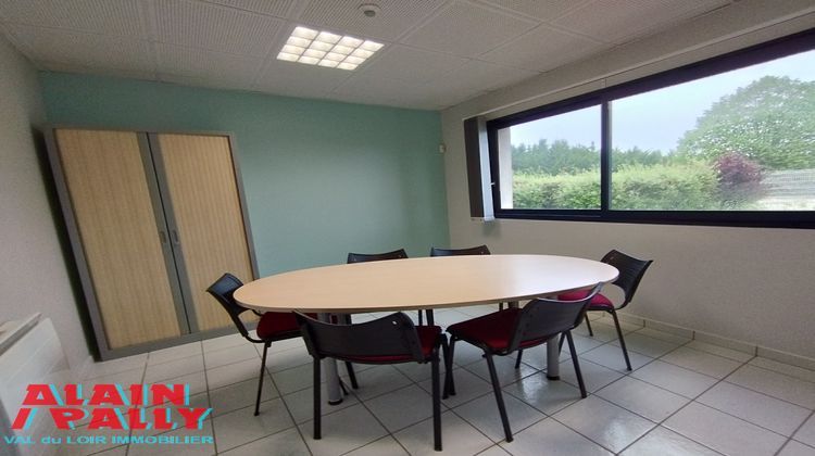 Ma-Cabane - Vente Local commercial Châteaudun, 710 m²