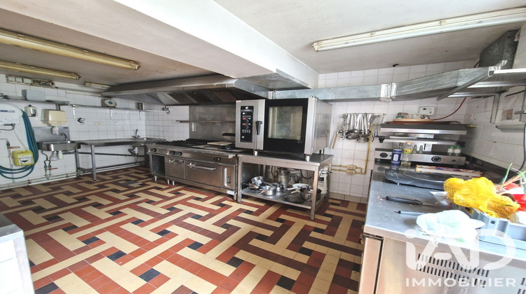 Ma-Cabane - Vente Local commercial Châteaugiron, 107 m²