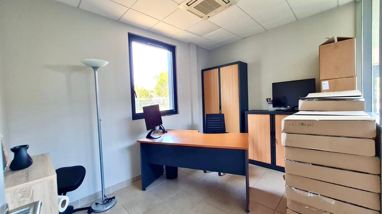 Ma-Cabane - Vente Local commercial CHATEAUNEUF-DU-RHONE, 282 m²