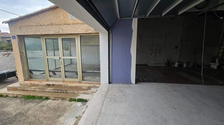 Ma-Cabane - Vente Local commercial CHATEAUNEUF-LES-MARTIGUES, 90 m²
