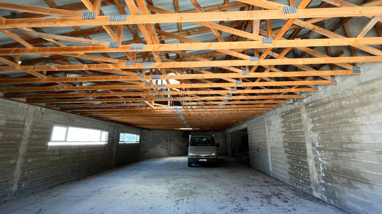 Ma-Cabane - Vente Local commercial CHATEAUNEUF-LES-MARTIGUES, 708 m²