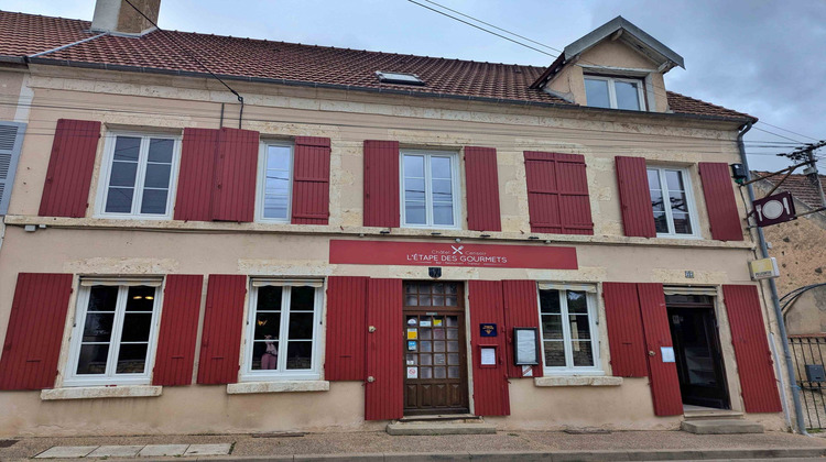 Ma-Cabane - Vente Local commercial Châtel-Censoir, 365 m²