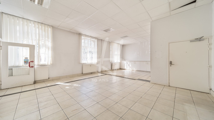 Ma-Cabane - Vente Local commercial Châtel-Saint-Germain, 194 m²