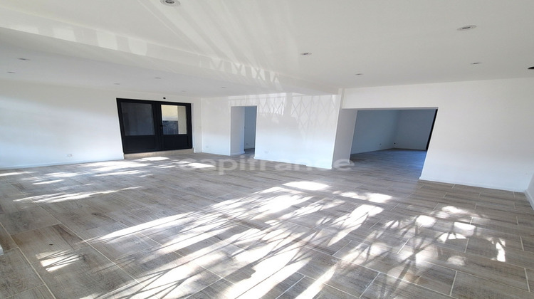 Ma-Cabane - Vente Local commercial CHATENAY MALABRY, 101 m²