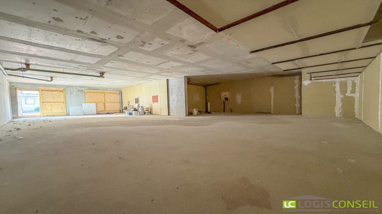 Ma-Cabane - Vente Local commercial Châtillon, 126 m²