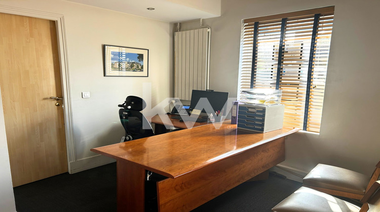 Ma-Cabane - Vente Local commercial Chatou, 184 m²
