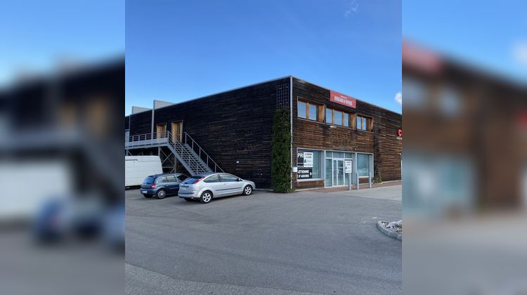 Ma-Cabane - Vente Local commercial Chatte, 258 m²