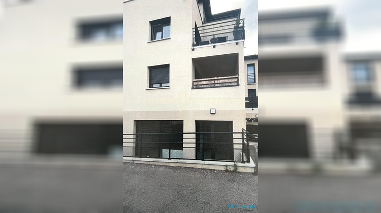 Ma-Cabane - Vente Local commercial Chavanoz, 77 m²