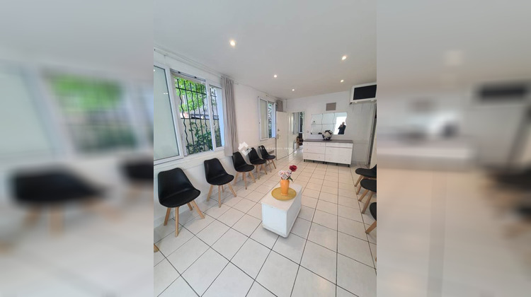 Ma-Cabane - Vente Local commercial Chilly-Mazarin, 61 m²