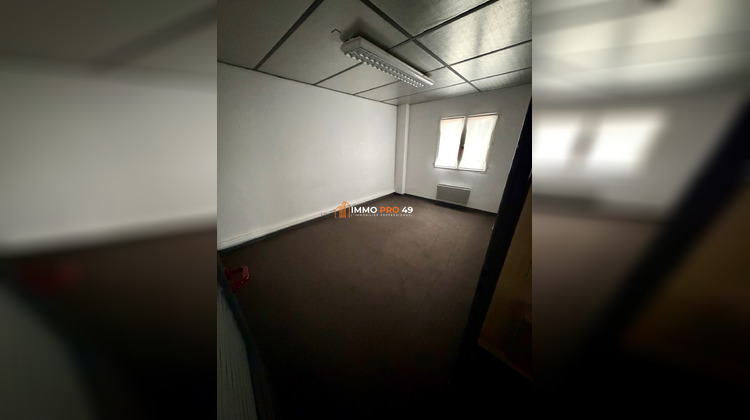 Ma-Cabane - Vente Local commercial Cholet, 340 m²