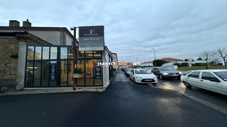 Ma-Cabane - Vente Local commercial Cholet, 152 m²