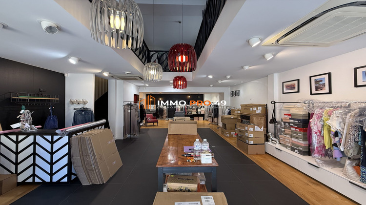 Ma-Cabane - Vente Local commercial Cholet, 130 m²